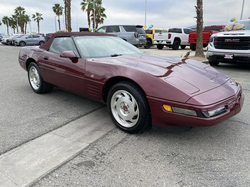 Used 1993 Chevrolet Corvette Convertible image 38