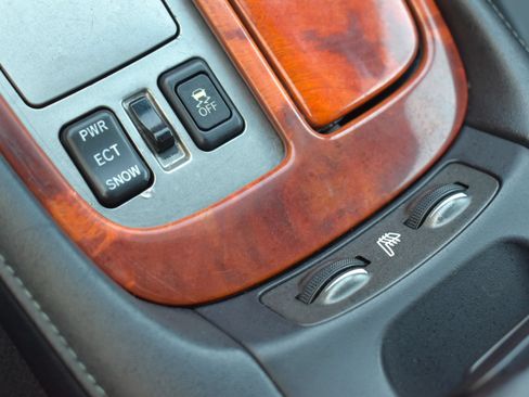 Used 2007 Lexus SC 430 Convertible RWD image 28