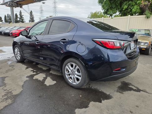 Used 2016 Scion iA FWD image 2