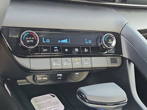 New 2026 Hyundai Elantra Sport FWD image 12