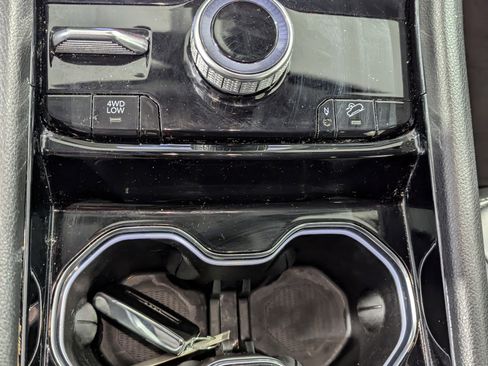 Used 2023 Jeep Grand Cherokee 4WD 4xe image 24