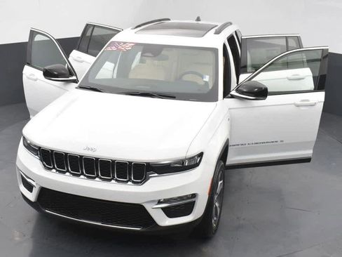 New 2024 Jeep Grand Cherokee Limited 4xe image 43