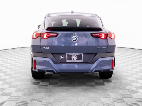 Certified 2026 BMW X2 xDrive28i AWD/4WD image 4