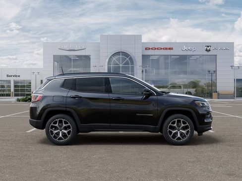 New 2026 Jeep Compass Limited w/ Sun, Sound & Navigation Group AWD/4WD image 22
