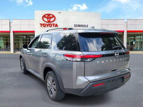 Used 2025 Nissan Pathfinder SV AWD/4WD image 4