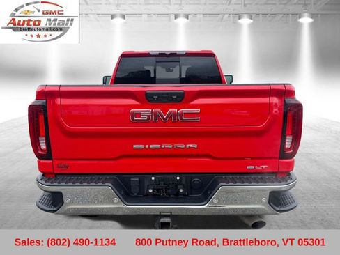 Used 2023 GMC Sierra 2500 SLT w/ SLT Preferred Package AWD/4WD image 5