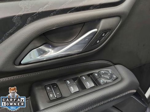 Used 2024 GMC Yukon XL Denali image 26