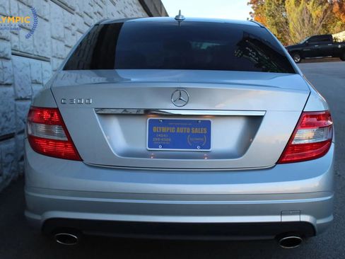 Used 2008 Mercedes-Benz C 300 Sedan w/ P1 Pkg image 9