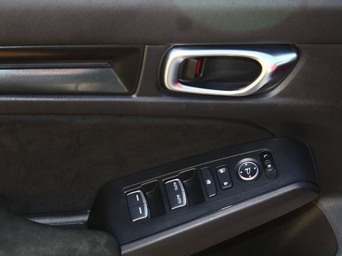 Used 2025 Honda Civic Type R image 12