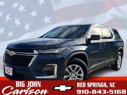 Used 2023 Chevrolet Traverse LS