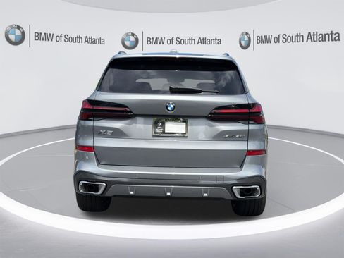 New 2026 BMW X5 xDrive40i w/ M Sport Package AWD/4WD image 25