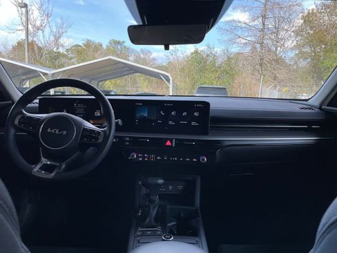 Used 2025 Kia K5 LXS image 32