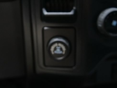 Used 2021 Ford F150 XL w/ Equipment Group 101A High RWD image 16