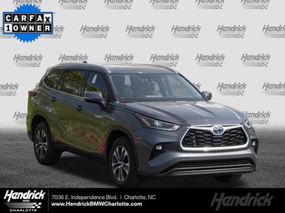 Used 2021 Toyota Highlander XLE
