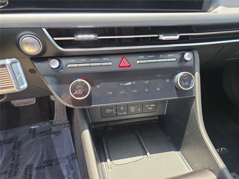 Certified 2026 Hyundai Sonata SEL AWD/4WD image 52