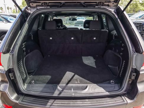 Used 2015 Jeep Grand Cherokee Laredo w/ Quick Order Package 23E RWD image 21