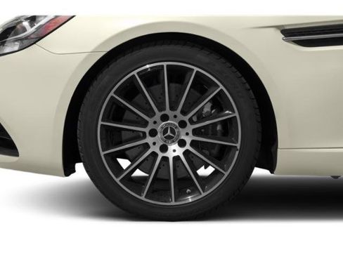 Used 2019 Mercedes-Benz SLC 300 image 11