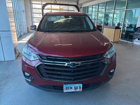 Used 2018 Chevrolet Traverse RS image 2