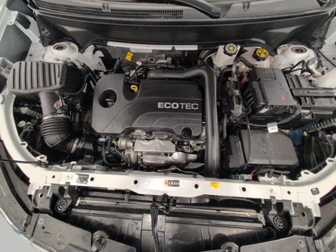 Certified 2022 Chevrolet Equinox Premier FWD image 8