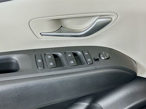 Used 2024 Hyundai Tucson SEL w/ Convenience Package AWD/4WD image 18