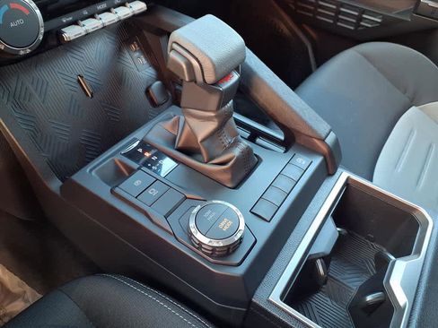 Used 2026 Toyota Tacoma TRD Sport image 15