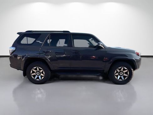 Used 2024 Toyota 4Runner TRD Off-Road Premium w/ Moonroof Package image 2