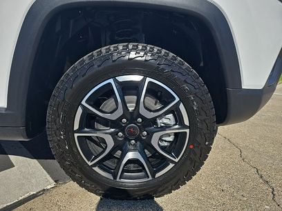 New 2026 Jeep Compass Trailhawk w/ Trailer Tow Group