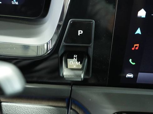 New 2025 Porsche Panamera 4 image 17