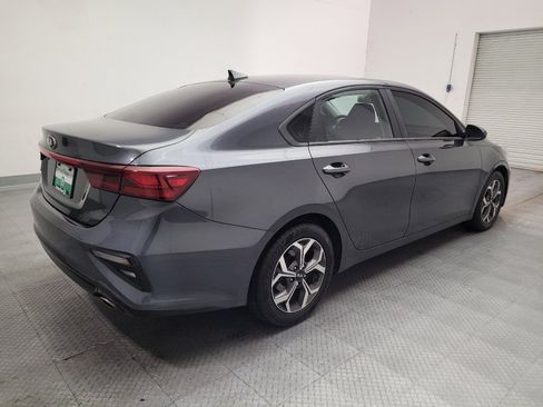 Used 2019 Kia Forte LXS FWD image 9