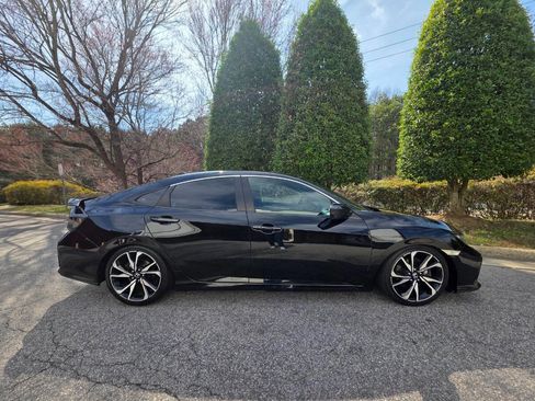 Used 2018 Honda Civic Si image 6