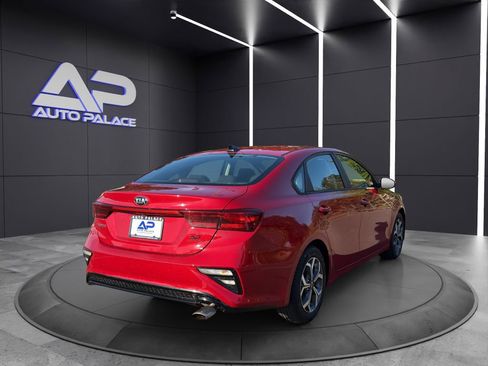 Used 2021 Kia Forte LXS image 6