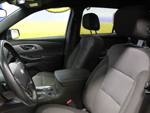 Used 2023 Chevrolet Traverse LT w/ LPO, Floor Liner Package AWD/4WD image 19
