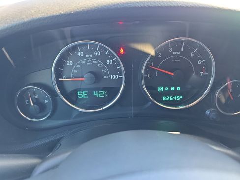 Used 2015 Jeep Wrangler Sport w/ Connectivity Group image 8