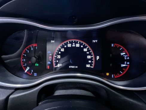 Used 2020 Dodge Durango SXT AWD/4WD image 21