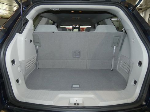 Used 2017 Buick Enclave Convenience image 6