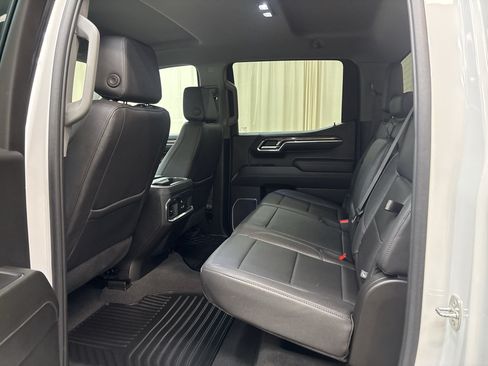 Used 2024 Chevrolet Silverado 1500 LTZ AWD/4WD image 26