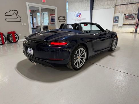 Used 2018 Porsche 718 Boxster RWD image 91
