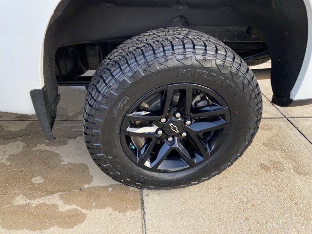 Used 2023 Chevrolet Silverado 1500 LT Trail Boss w/ Protection Package AWD/4WD image 30