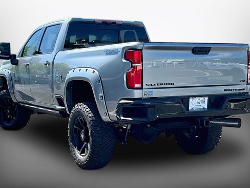 Used 2025 Chevrolet Silverado 2500 LTZ w/ Trail Boss Package AWD/4WD image 11