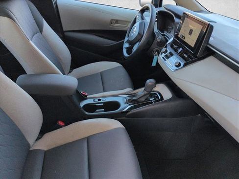 Used 2023 Toyota Corolla LE image 20
