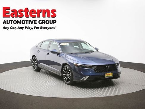 Used 2025 Honda Accord Touring image 51