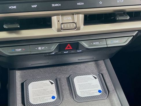 New 2027 Kia Telluride S image 16