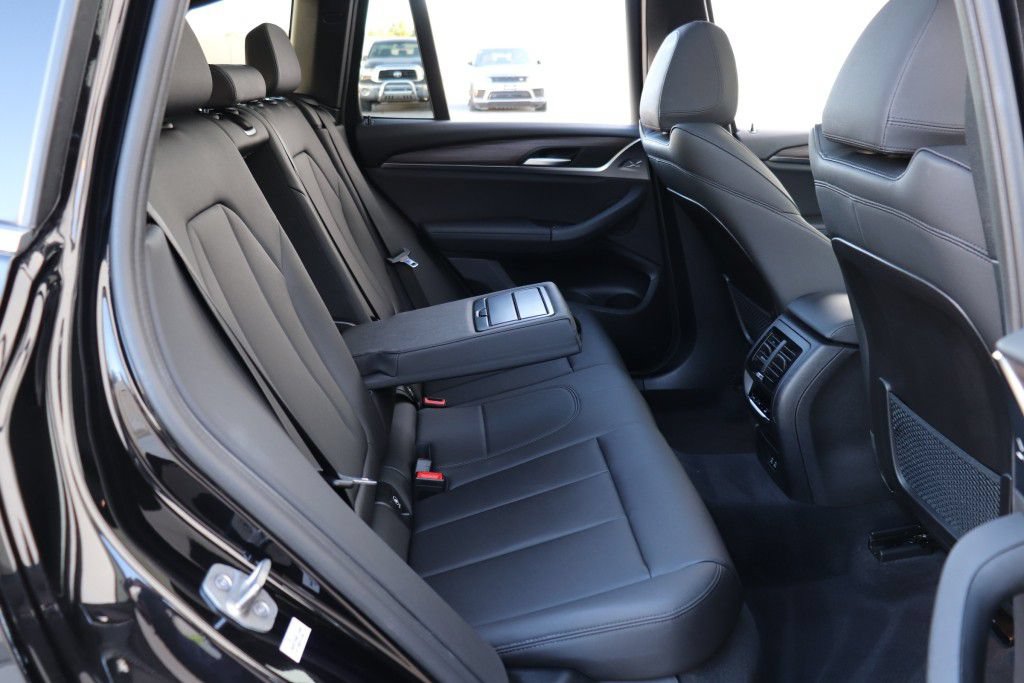 Used 2021 BMW X3 xDrive30e w/ Premium Package AWD/4WD image 31