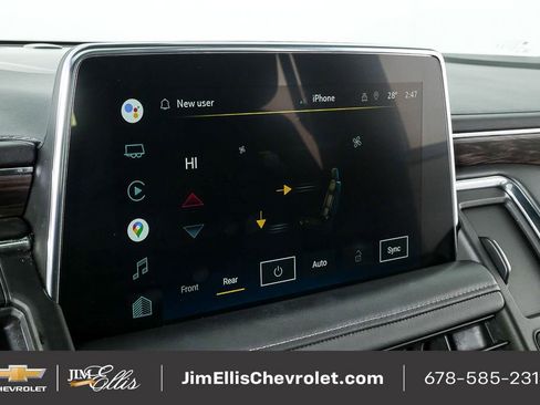 Used 2022 Chevrolet Tahoe Z71 w/ Luxury Package image 18