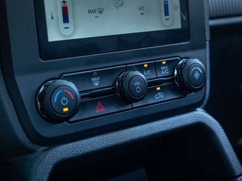 Used 2024 Ford Ranger XL image 25