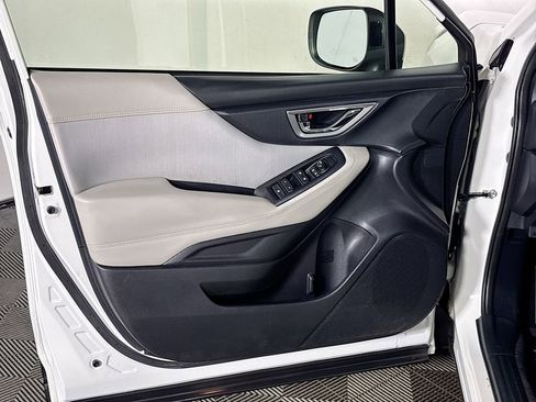 Used 2023 Subaru Forester Premium image 10