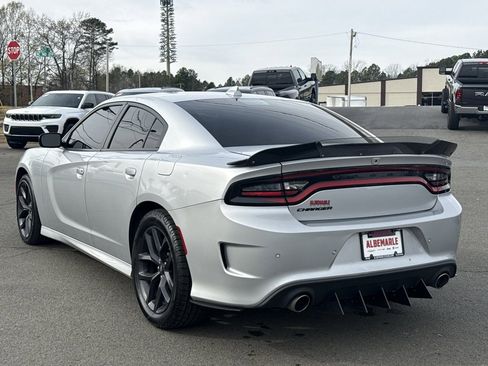 Used 2022 Dodge Charger R/T w/ Blacktop Package image 6