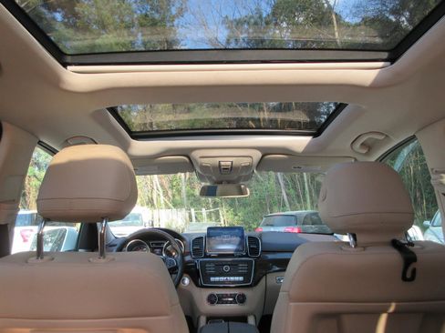 Used 2017 Mercedes-Benz GLE 350 4MATIC image 19