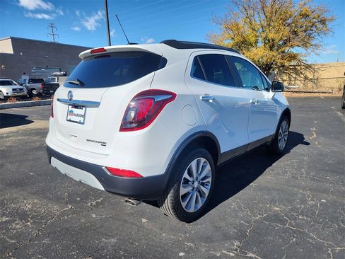 Used 2019 Buick Encore Preferred image 3