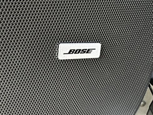 New 2025 Cadillac XT6 Luxury image 24